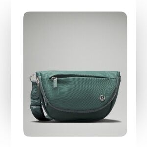 NWOT Lululemon All Night Festival Bag 5L